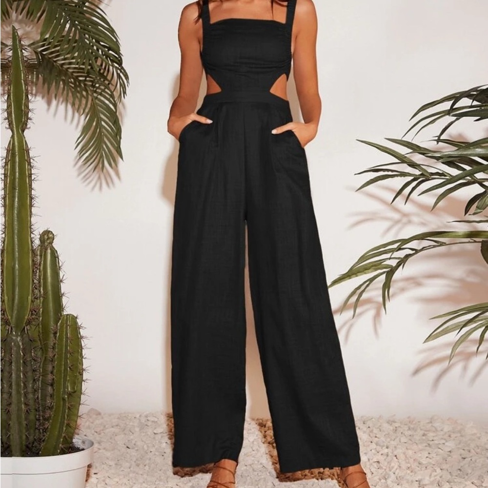 SHEIN VCAY Cut Out Slant Pockets Backless Cami Jumpsuit
